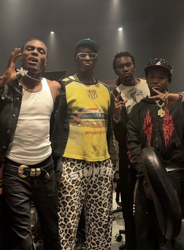 Dazed Within tweet media