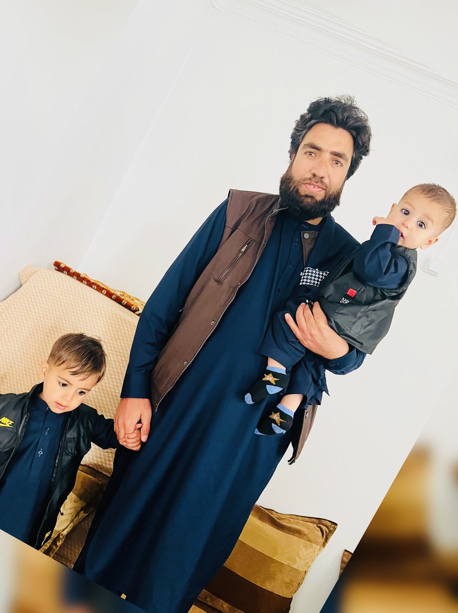 JurRahmat's tweet photo. وطن ویر جن دی/ خو بیا مو هم اختر مبارک
ګرانو هیوادوالو:#کوچنی_اختر مو  بختور شه.
هموطنان عزیز: #عید_فطر مبارک .
#Eid_MUbark
Naqiburahman Omari
Gulrahman Omary
Habibrahman Omari
@highlight https://t.co/a48o06cHyE