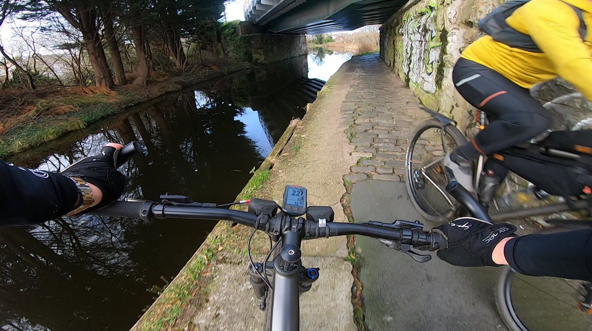 M_Hartl's tweet image. Grey morning in #WardieBay: today: #CyclingToWork; #admin; #meetings; #amwriting #lifeofanacademic markhartl.hw.ac.uk