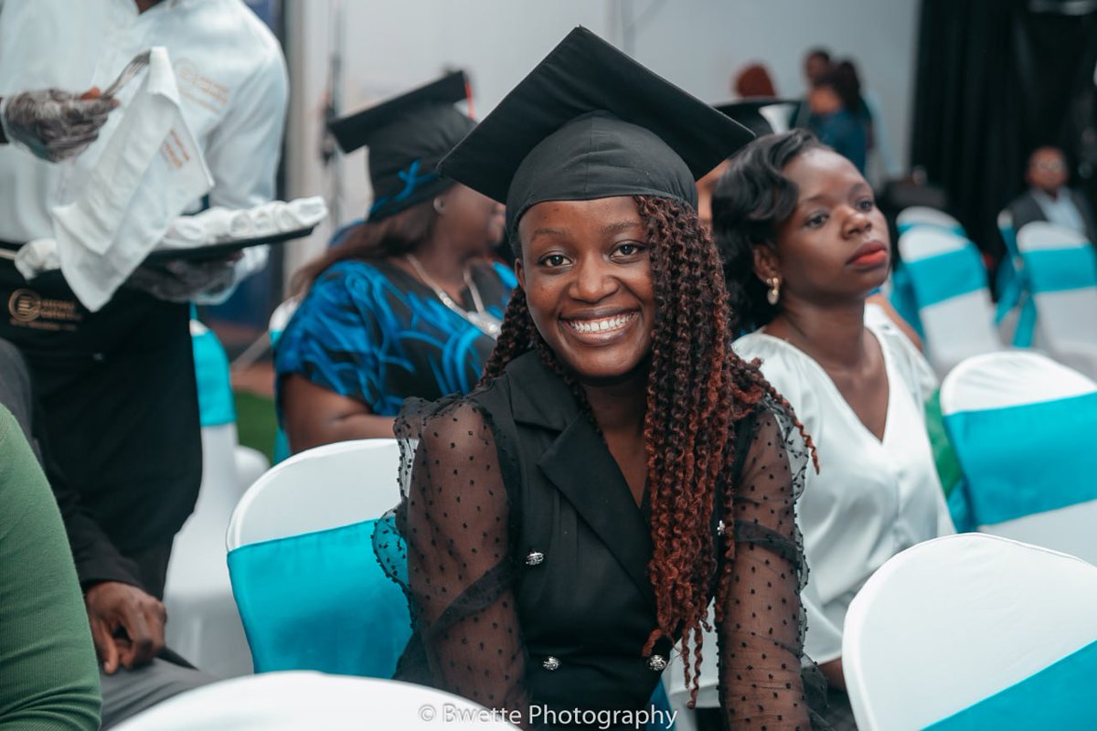 HopeHubUg's tweet image. A throwback to a class that chose impact over comfort 🎓

The #Classof2023 stepped into spaces of growth, challenged themselves, and emerged stronger, sharper, and more intentional.

Today, they are building, leading, and creating change in ways that matter.

Proof that when