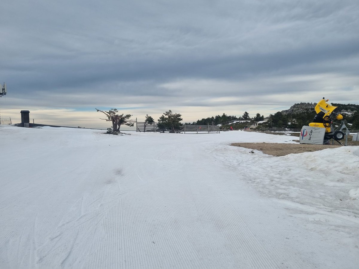 Puerto Navacerrada tweet media