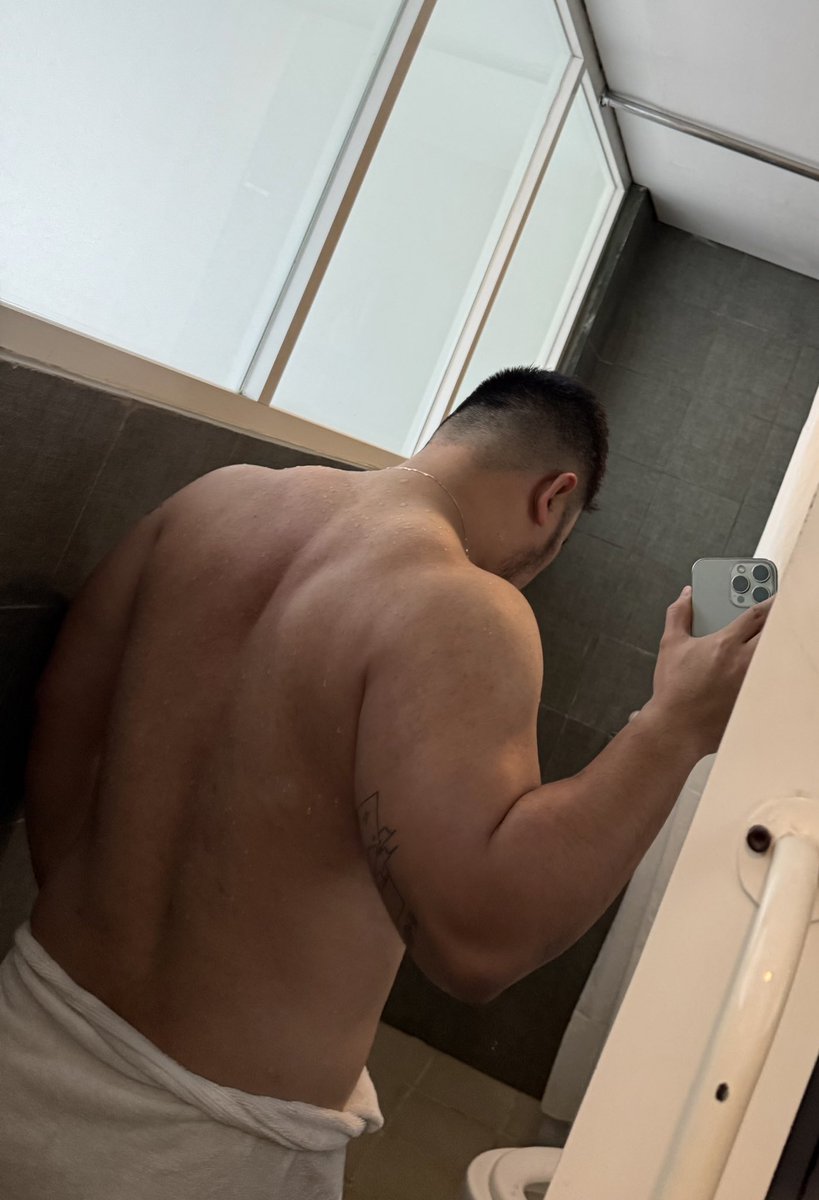 Father Figure tweet media