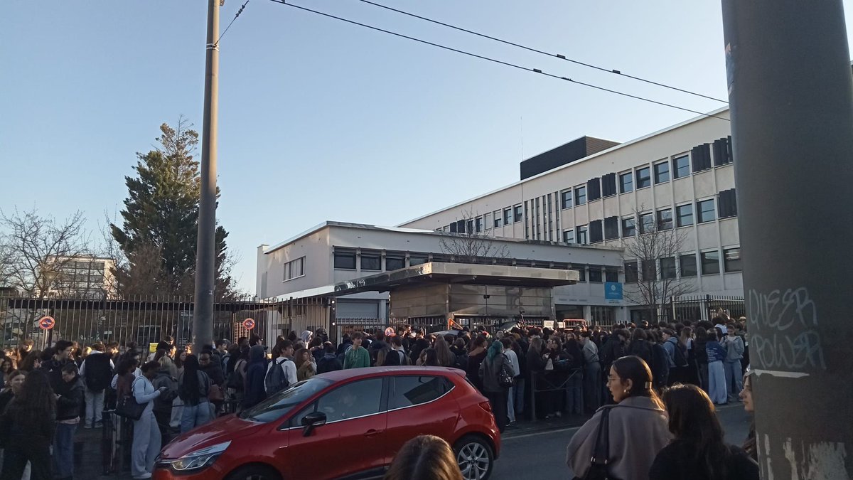 Le Progrès Lyon tweet media