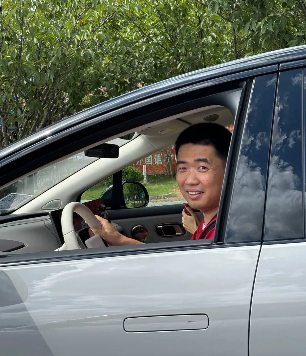 Fabian W. tweet media