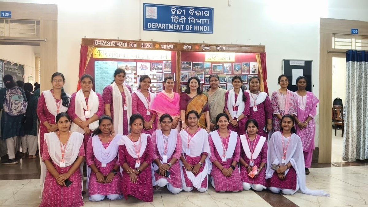 RDWUniversity's tweet photo. The theme of the wall magazine is International Women’s Day and women achievements of the deptt (अंतरराष्ट्रीय महिला दिवस और विभाग की उपलब्धियाँ) https://t.co/bbb7e9VIVG