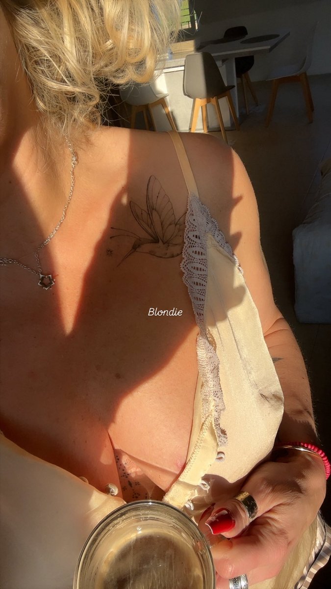 Blondie tweet media
