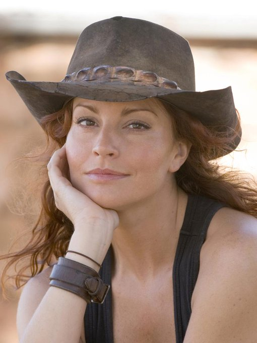 celebcrush4922's tweet photo. Happy Birthday Simmone Mackinnon 🎂🎆
#HappyBirthday #Simmone #Mackinnon #SimmoneMackinnon https://t.co/rzHa5Gg84y