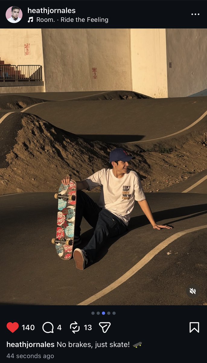 pia | HOLO tweet media