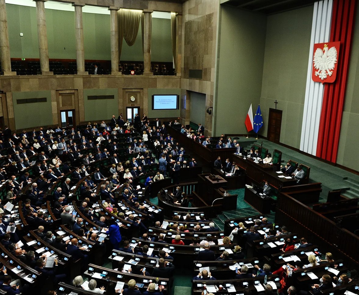 Super Express tweet media