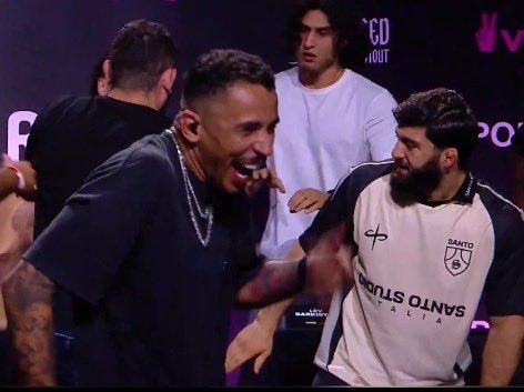 𝕯₂🐉 tweet media