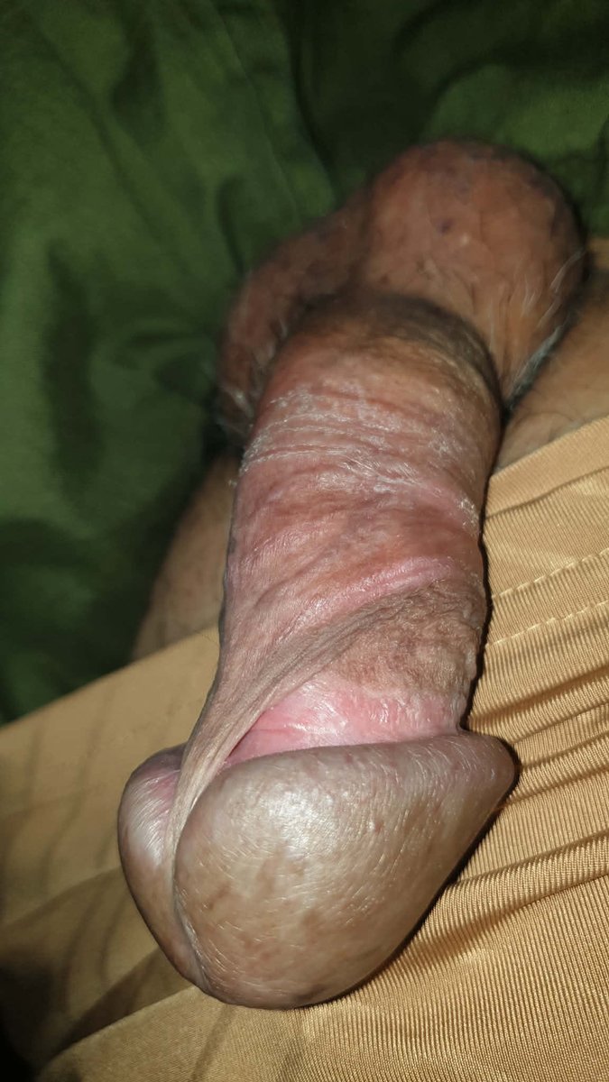 តា​ កម្លោះ tweet media