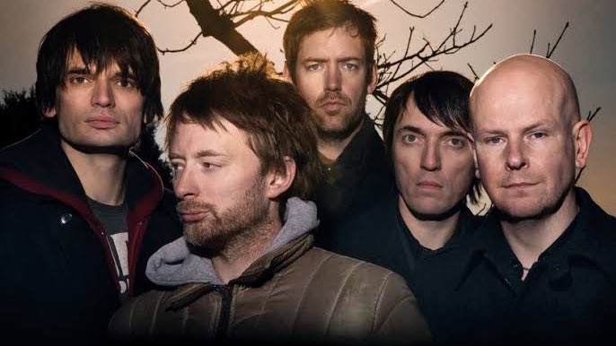 Fake Showbiz News tweet media