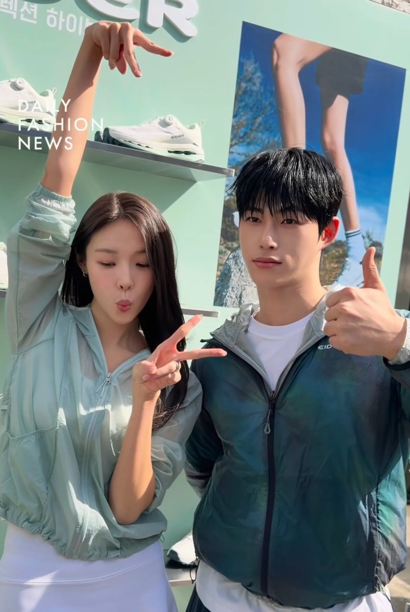 émilie_uppy04🇨🇵🇮🇹 tweet media