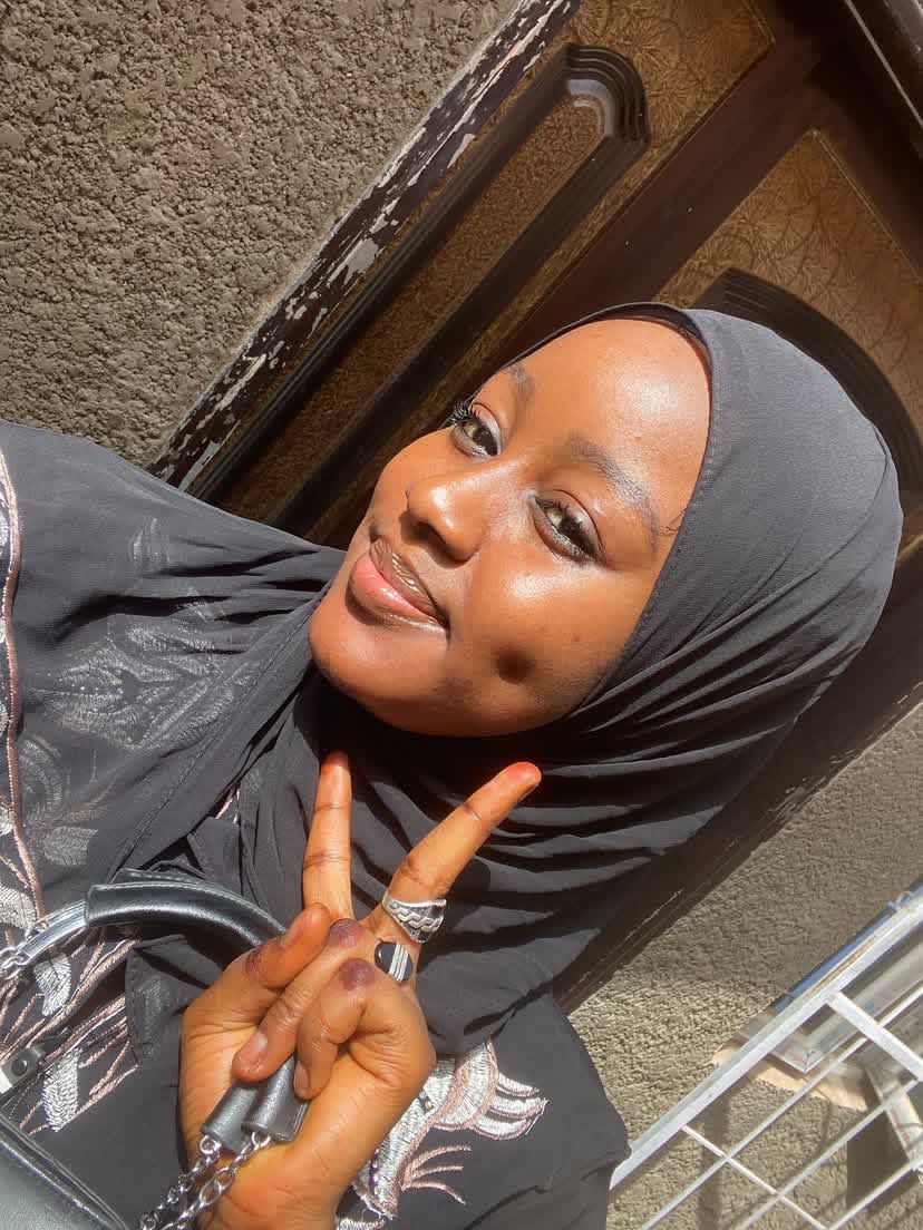 Hafsat Hafsat 😎 tweet media