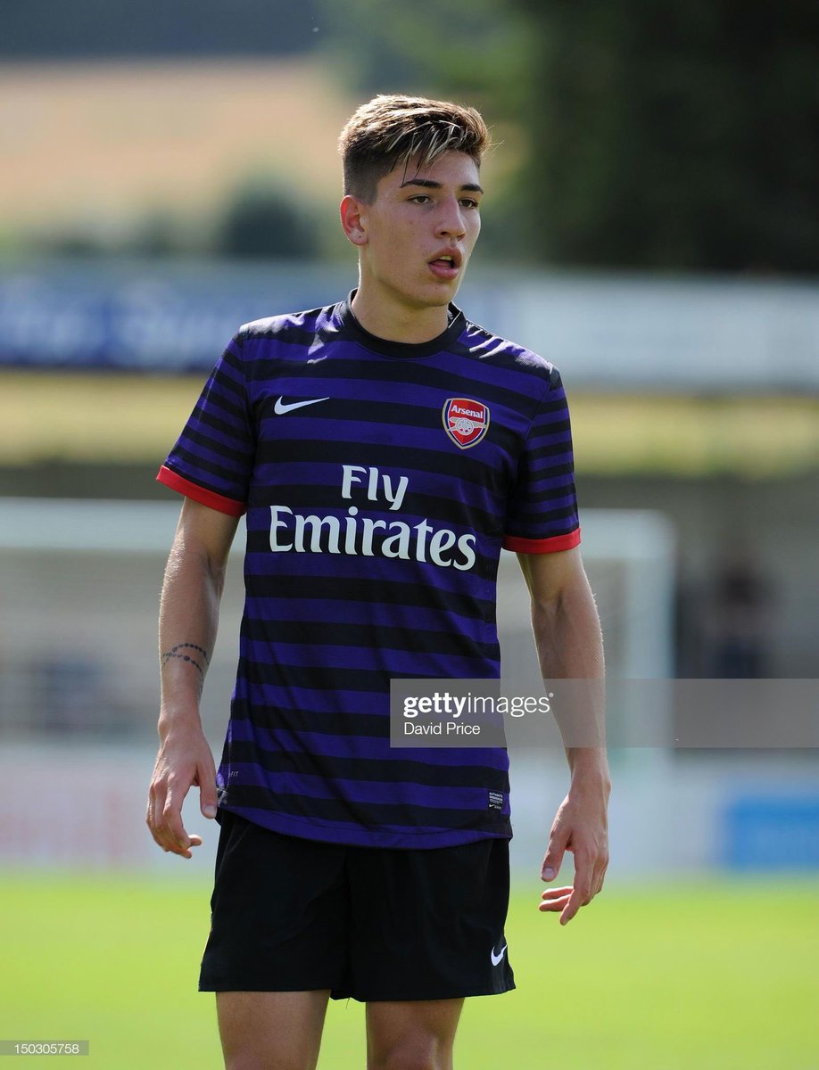 Throwback Arsenal tweet media