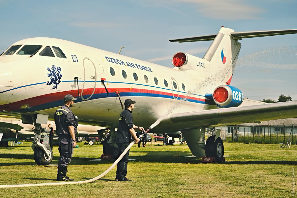 Flying Revue tweet media