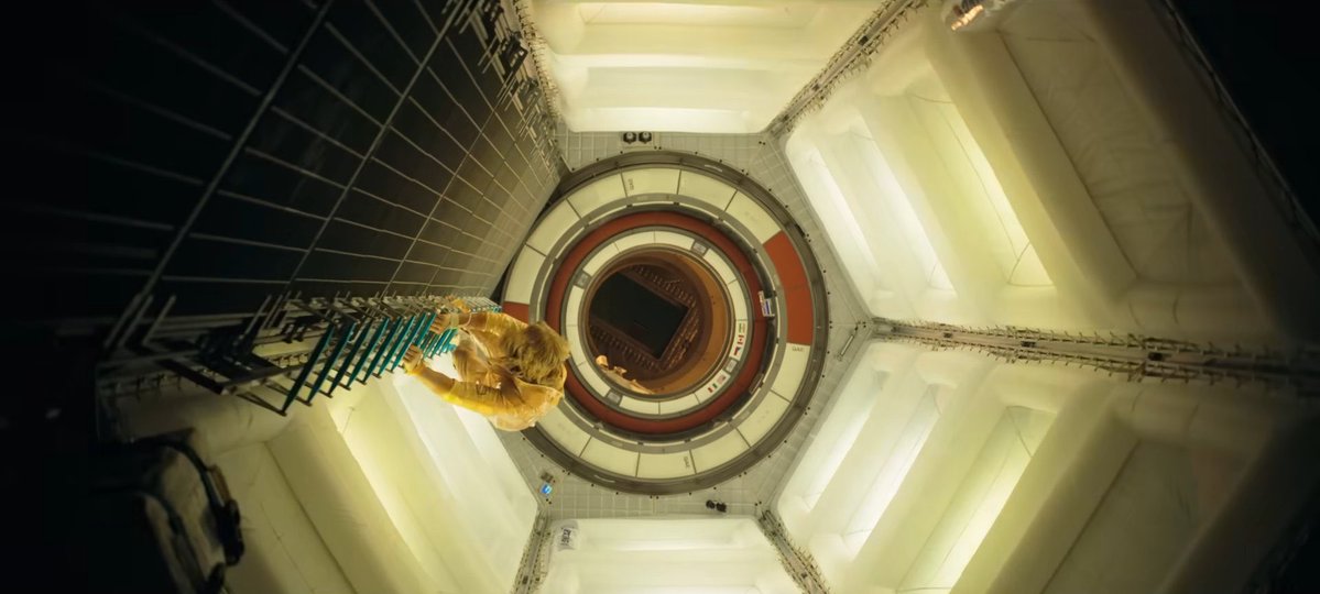 프로젝트 헤일메리 우주장면이 전체 분량의 75%(러닝타임의 119분)정도되는데  이걸 다 아이맥스 비율로 찍었고  79분이었던 덩케르크의 아맥 촬영분 기록을 갱신햇다네   너무아름답고 기대되지만 내힘들다