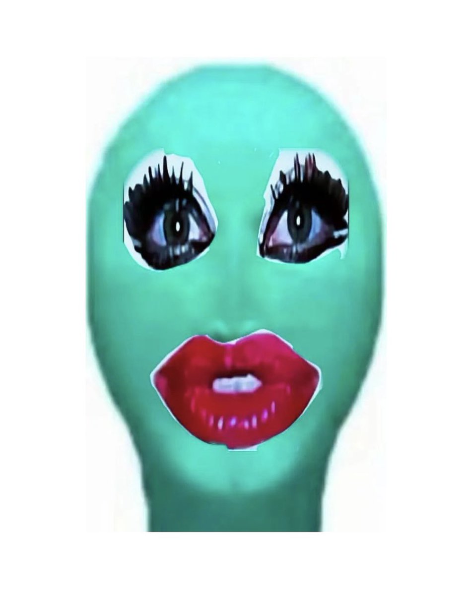 qazzzzz00 tweet media