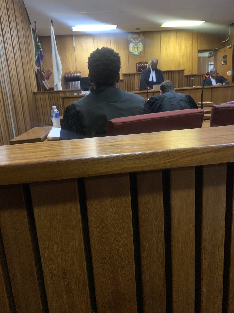 ⟭⟬ᴱ ᴬᴿᴱ ᴮ⟬⟭ᶜᴷ 2025 ᴮᵗˢ ʸᵉᵃʳ⁷⁼¹ tweet media