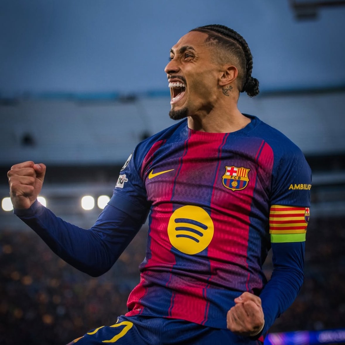 ѕαмℓιтє tweet media