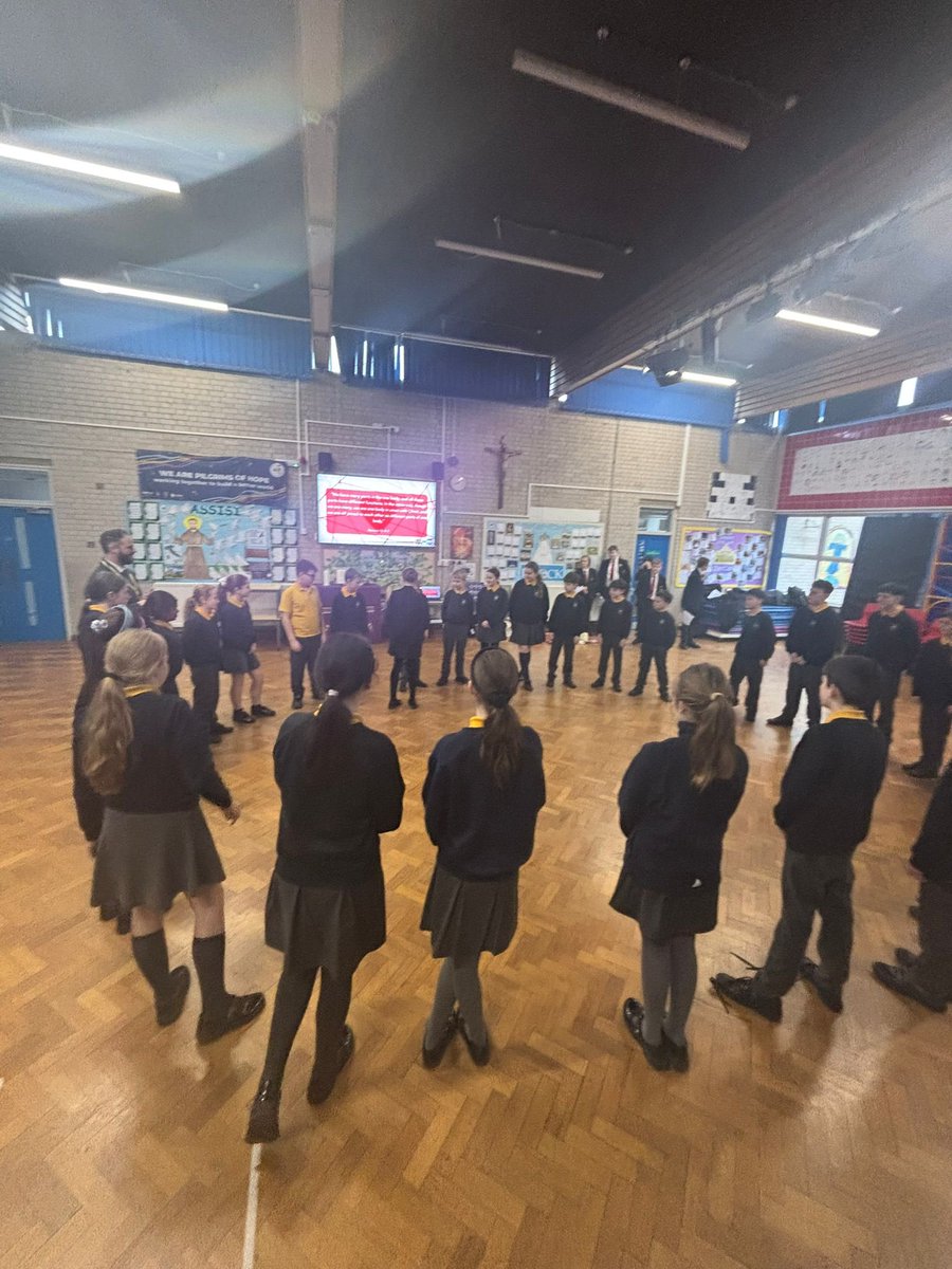 St Edmund Campion Chaplaincy 🧡 tweet media