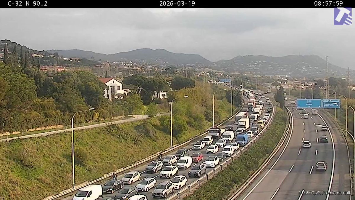 Trànsit tweet media