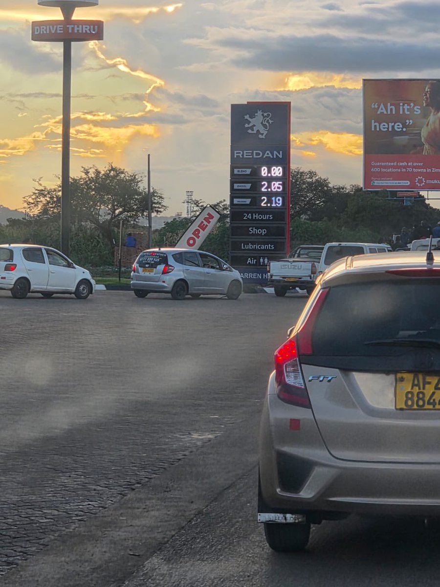 LynneM 💕💝💎 tweet media