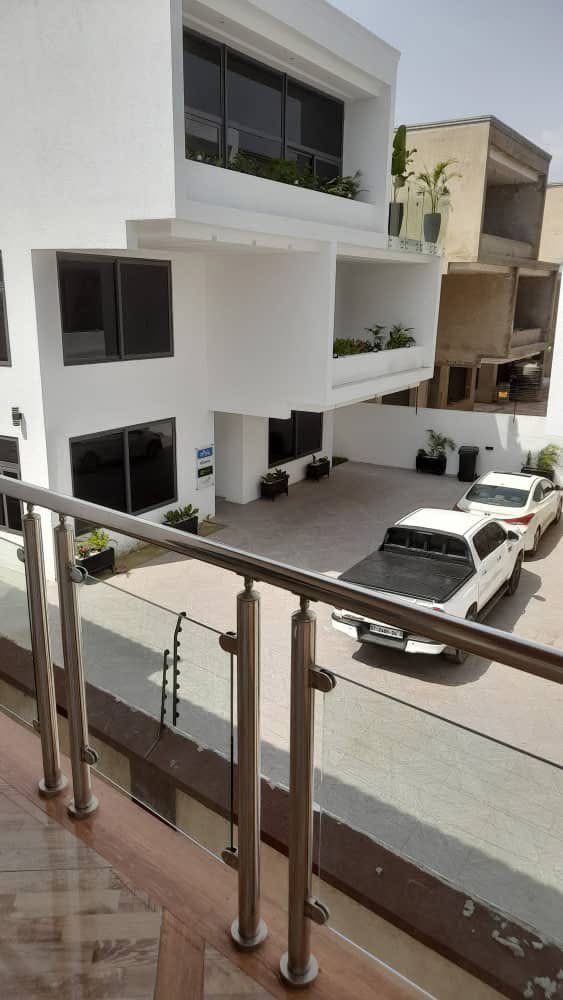 Ghana Chronicles tweet media