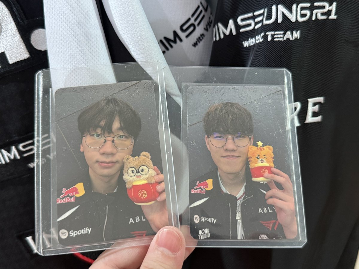 ได้รับการ์ดแล้วค่า ถึงไทยไวมากก ขอบคุณที่เป็นธุระจัดการให้นะคะ❤️ #รีวิวกับปลานิน