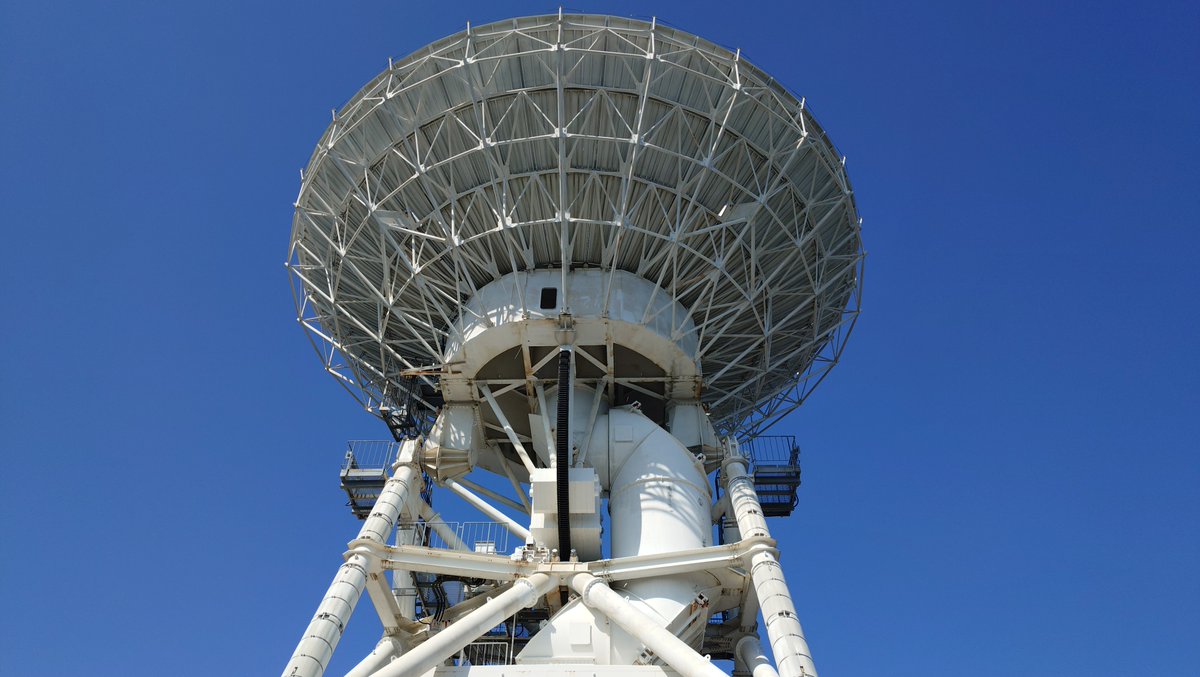 mlit_osumi's tweet image. 事務所のある #肝付町 は言わずと知れた“#ロケットの町”🚀
日本の宇宙開発を支える #JAXA #内之浦宇宙空間観測所 があります
巨大アンテナ📡、実物大ロケット🚀、
そして目の前に広がる青い海🌊
宇宙と自然を同時に感じられる場所です
ぜひ一度、肝付町へ✨
#ドライブ 途中の立ち寄りにもおすすめ！🚗