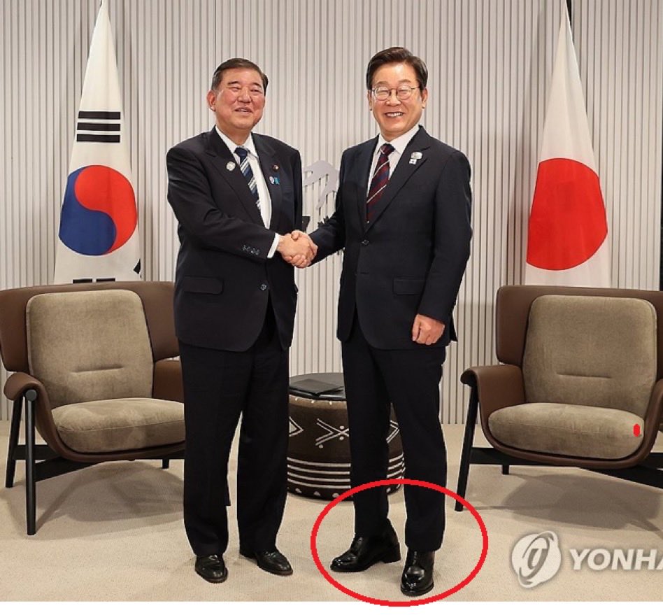 𝕄𝕀𝕐𝕌💙💖☺︎ tweet media