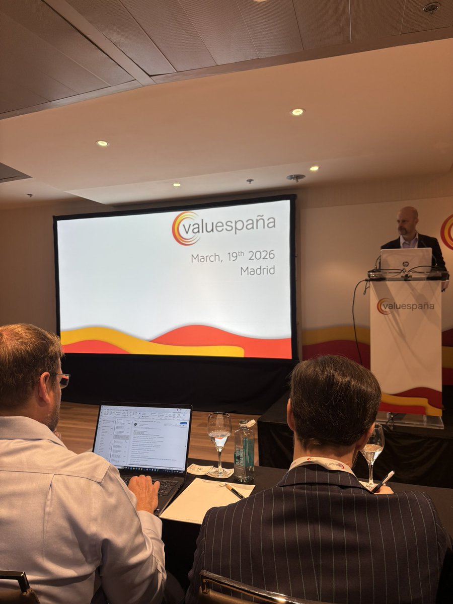 CampaertGeert's tweet photo. In Madrid vandaag voor het Value Spain congres, 10 verschillende presentaties, ik kijk ernaar uit! https://t.co/KehYB5uQCj