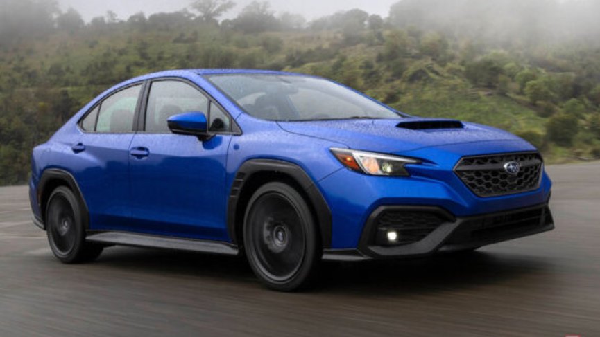 bestcarmagazine's tweet image. ベストカー本誌（紙のベストカー）で試乗レポートを掲載したクルマに、その時とは別の人物3名が乗ってそれぞれに評価。ここでは、待望のMTモデルが追加されるスバル WRX S4を、岡本幸一郎氏、大音安弘氏、工藤貴宏氏が試乗評価する!!
#スバル #WRX
bestcarweb.jp/feature/column…