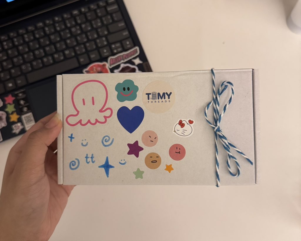 تومي ثريدز tweet media