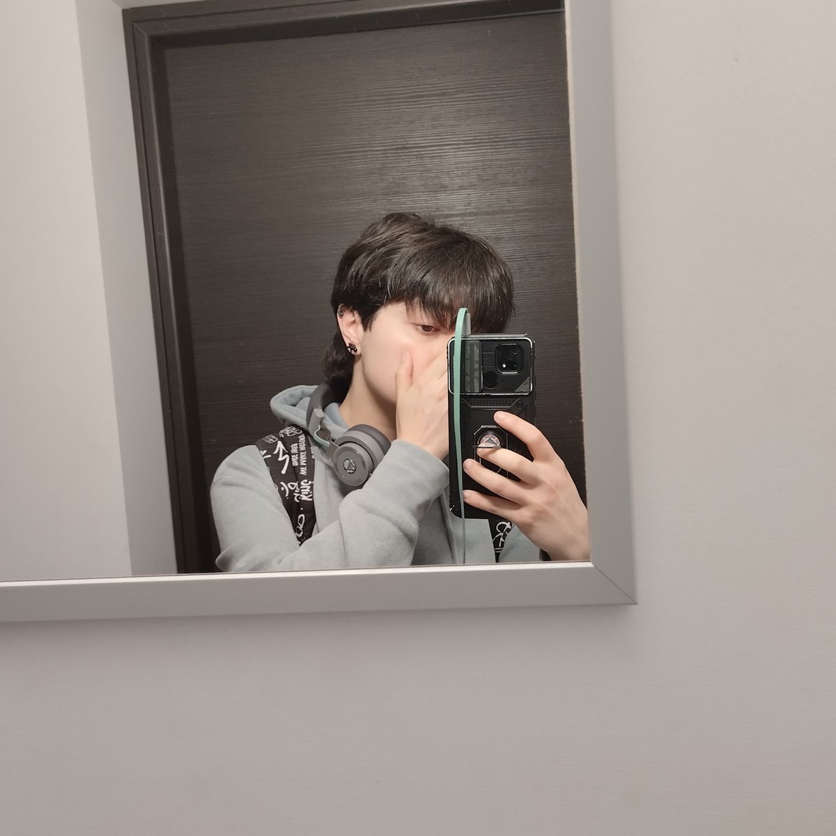 hess ⋆ vgen comms open tweet media