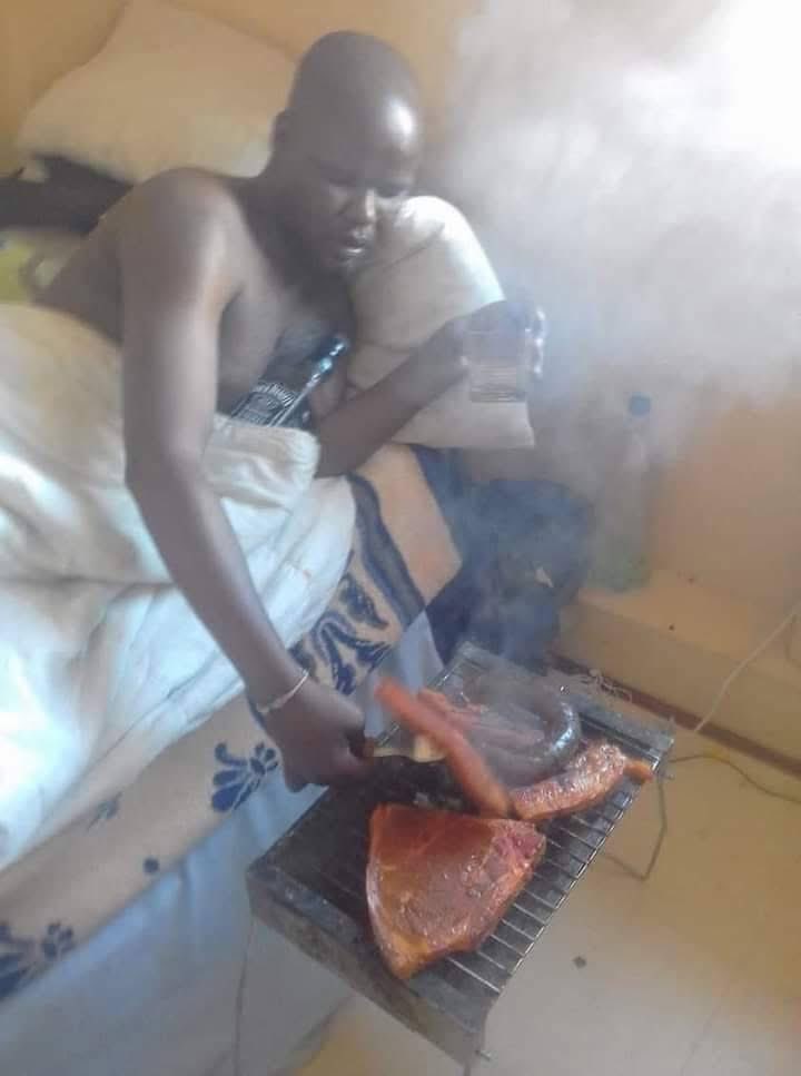 Blaq shey🎭 tweet media