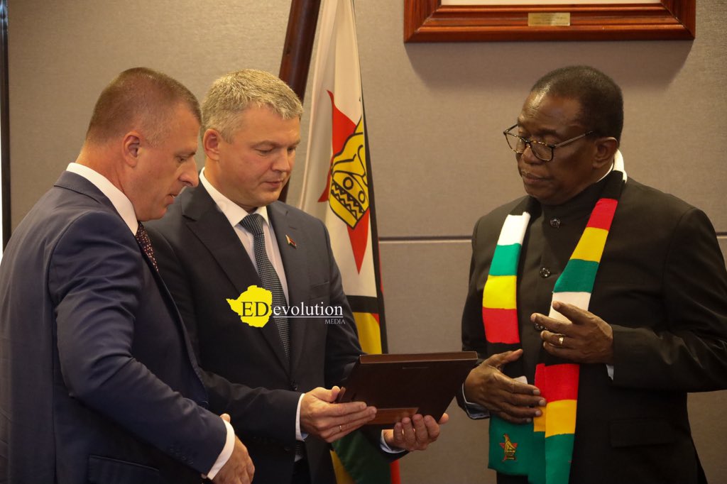 EDevolutionZW tweet media