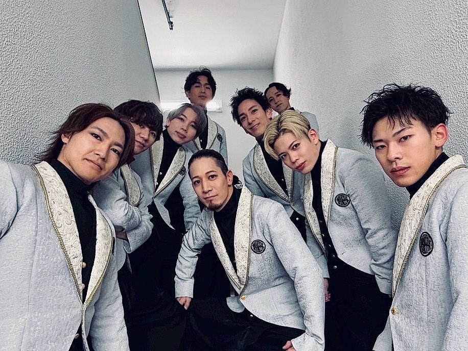 nmc402's tweet photo. 髭切　単騎出陣
全公演終了致しました💮

皆様からの温かいご声援のおかげで、最後までやり遂げることができました🙏

昨日自宅に戻って約5分くらいで右肩付近を寝違えました！今日は左腕のみでやりくりしたいと思います。

#刀ミュ https://t.co/2Dj7jk9ALT