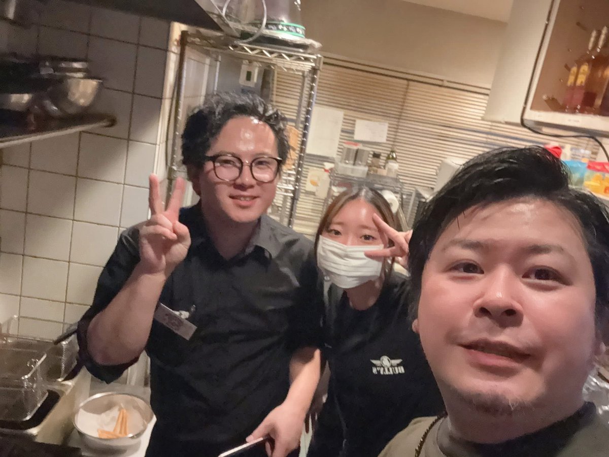 Bully's池袋店【毎日18時〜翌5時/終日ダーツ投げ放題1,100円🎯】 tweet media