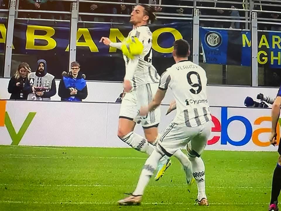 Gennaro C. tweet media