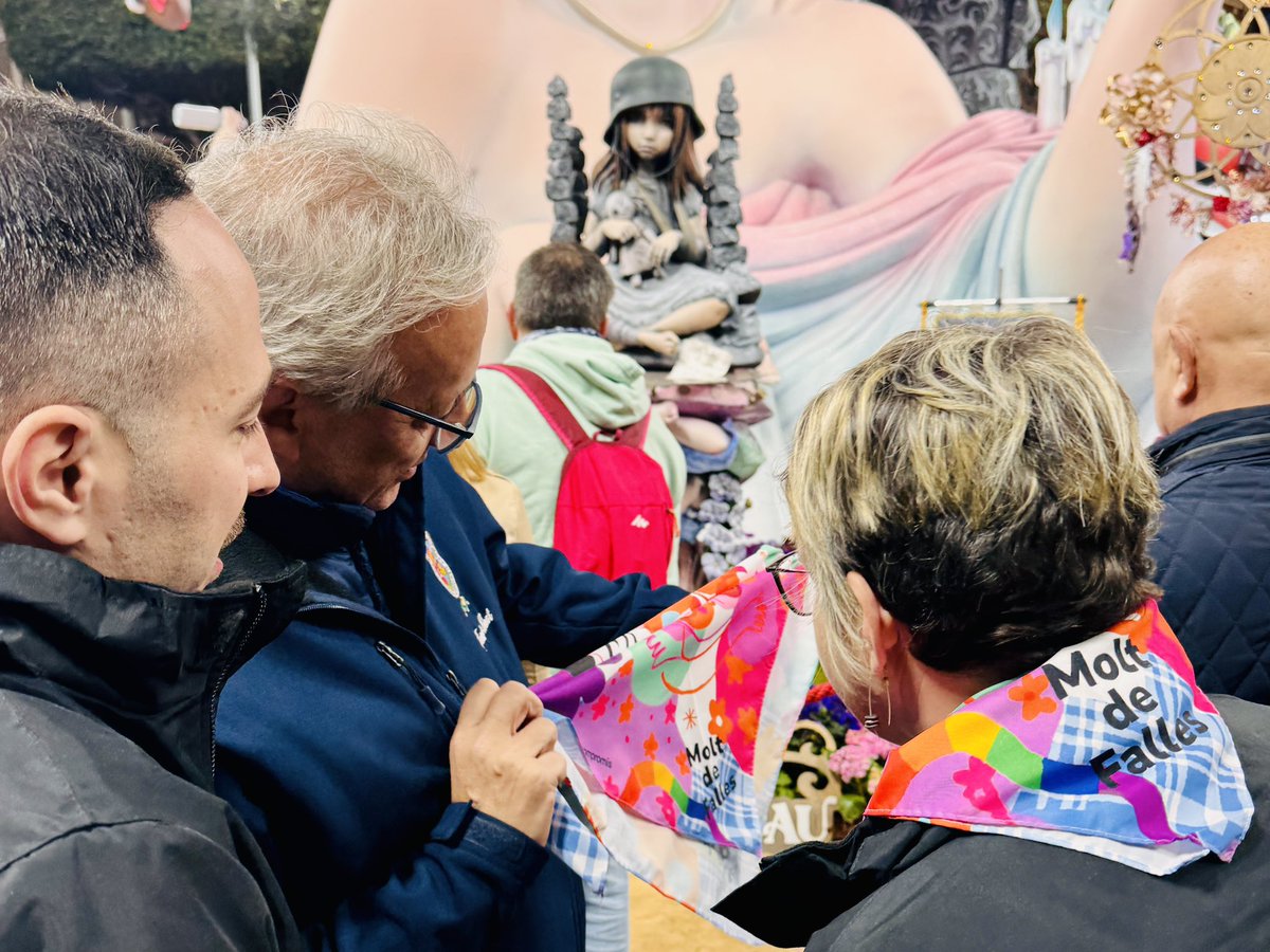 Compromís València tweet media