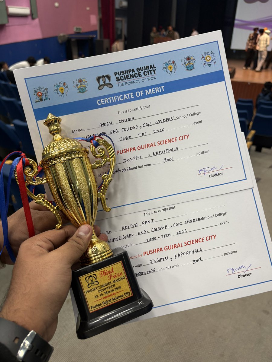 Ayush Chugh tweet media