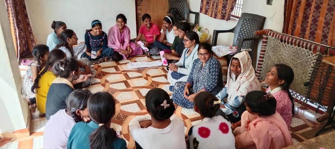 amebvs's tweet photo. Health Camp organized on 18 March 2026 in Kanuwani Gram Panchayat for किशोरियाँ 
Focused on menstrual hygiene, health awareness &amp; gender equality. Sanitary pads distributed and guidance given on anemia &amp; nutrition.
#HealthCamp #AdolescentHealth #MenstrualHygiene https://t.co/Nj8NIyjWLC