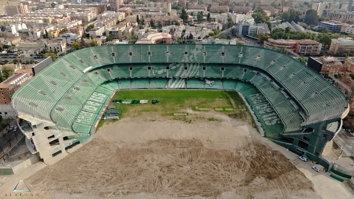 Estadios de España (& @estadiosspain.bsky.social) tweet media