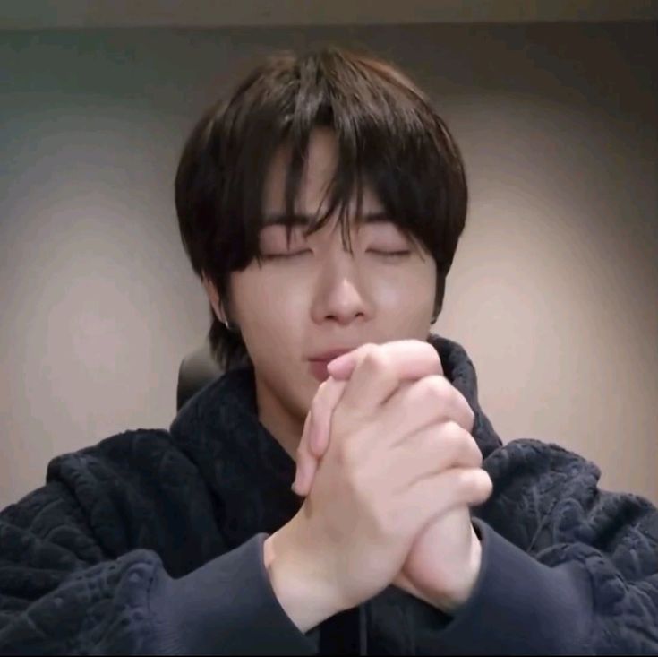 7TH YEAR: ིྀ tweet media