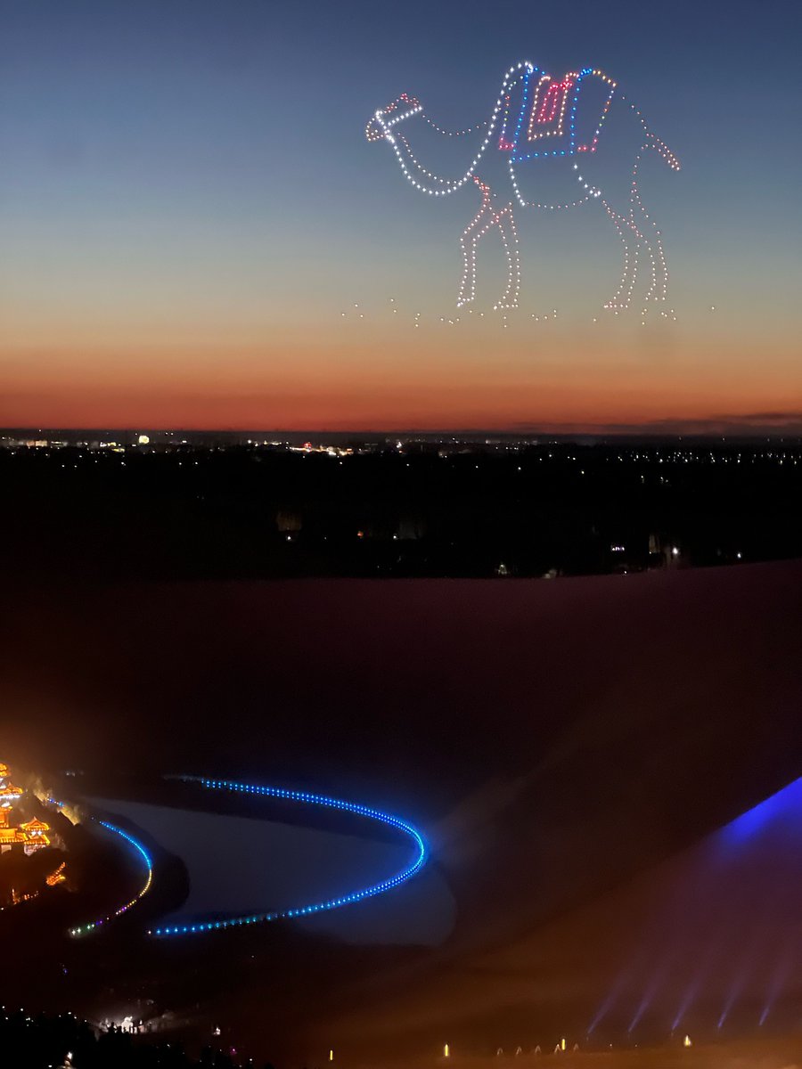 Alexandra Sands tweet media