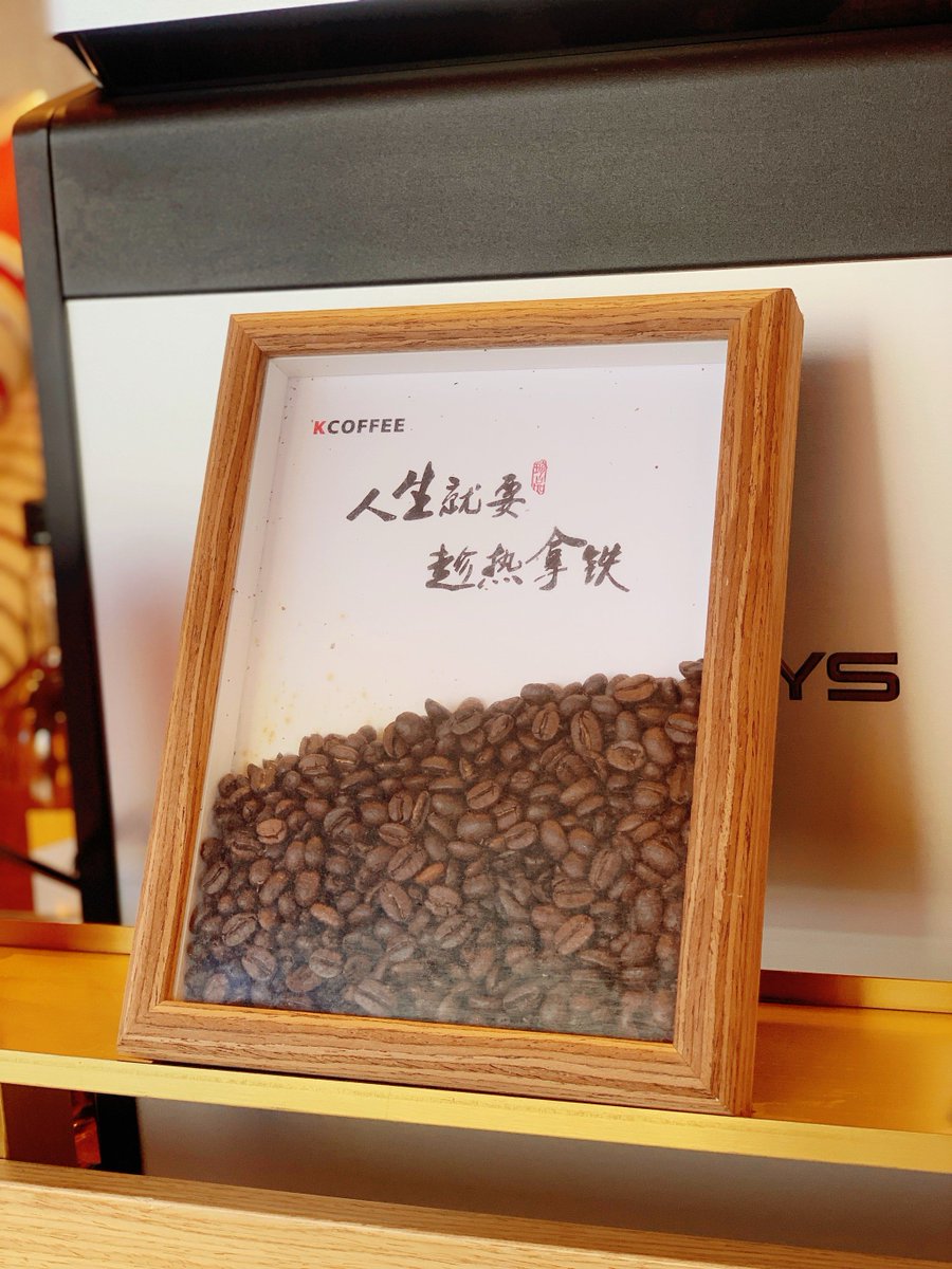 vivixz je tweet media