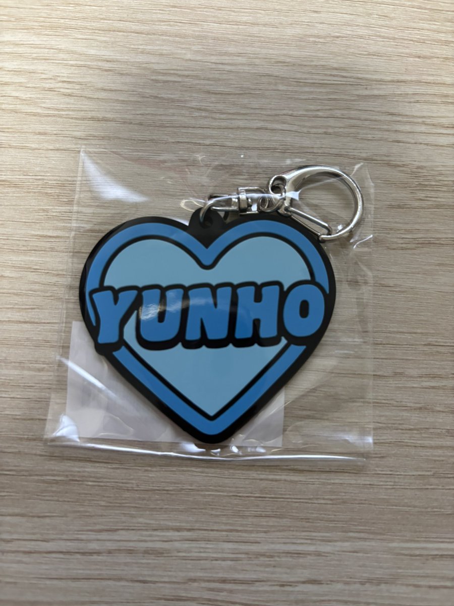 ︎✧@取引 tweet media