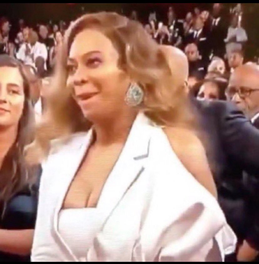 𝚈𝚘𝚗𝚌𝚎́ 𐚁 tweet media