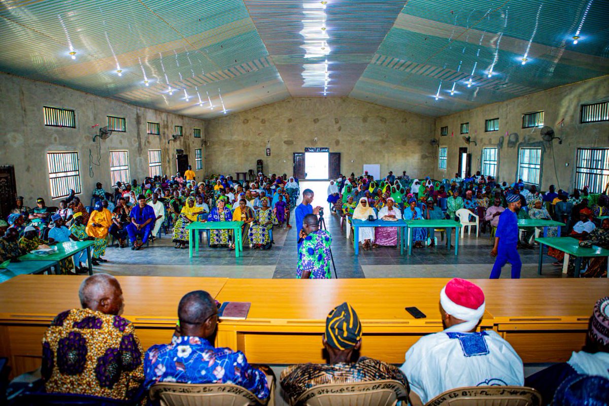 Akeweje Olayinka Fafoluyi tweet media